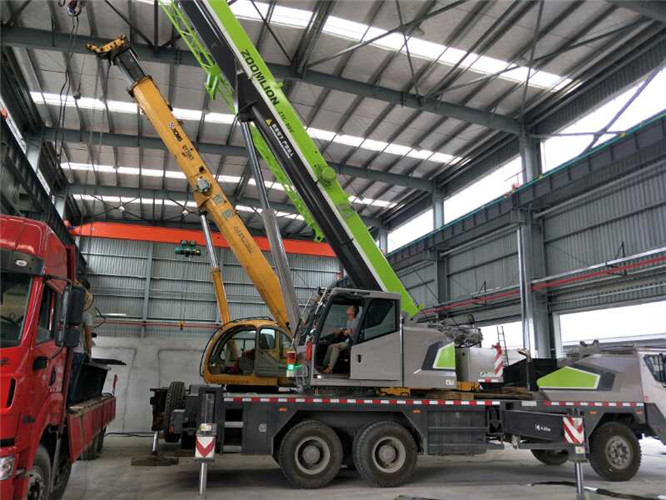 东昌区高空车出租需要注意哪些安全事项？